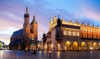 Polsko - Vánoční Krakow a zimní zábavný park Legendia